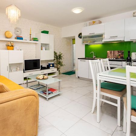 Apartment Dea Split Eksteriør bilde